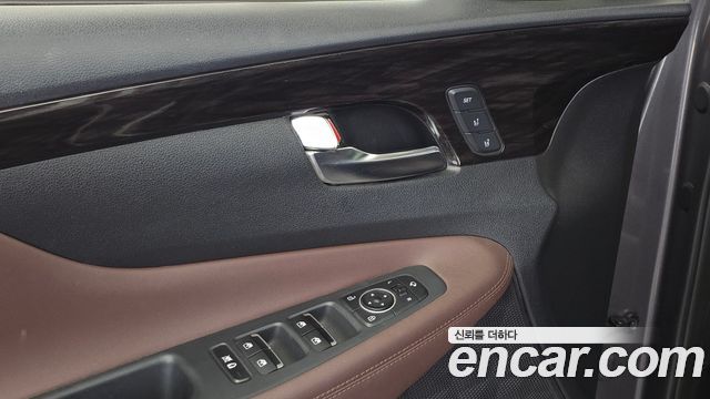 Hyundai Santa Fe (TM) Diesel 2,0 4WD Inspiration 2019 — фото 31