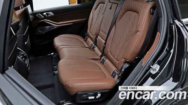 BMW X7 (G07) xDrive 40i M Sport 7STR 2021 — фото 7