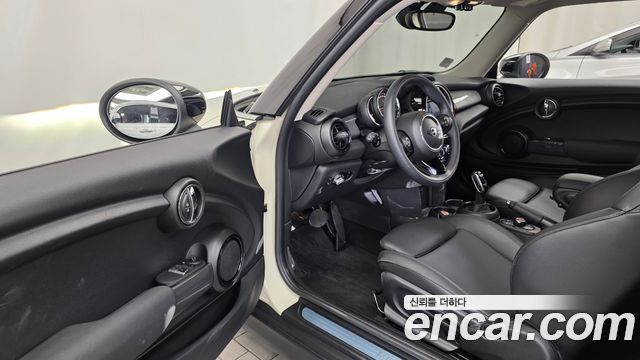 MINI Cooper Standard Third Generation 2020 — фото 10