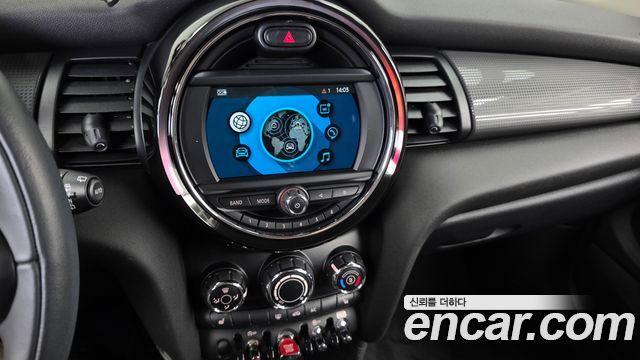 MINI Cooper Standard Third Generation 2020 — фото 13