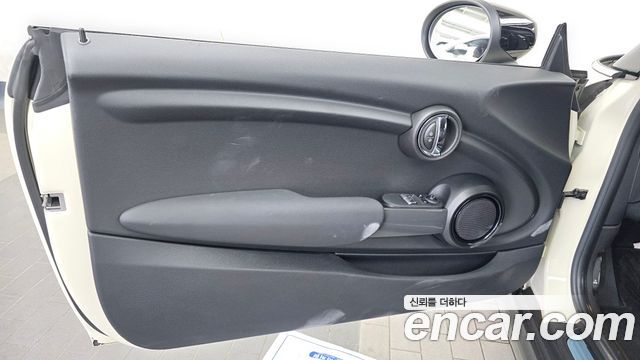MINI Cooper Standard Third Generation 2020 — фото 24
