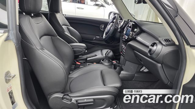 MINI Cooper Standard Third Generation 2020 — фото 26