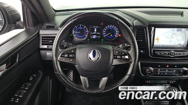 KG Mobility (SsangYong) Rexton Sports Diesel 2.2 4WD Prestige 2021 — фото 13