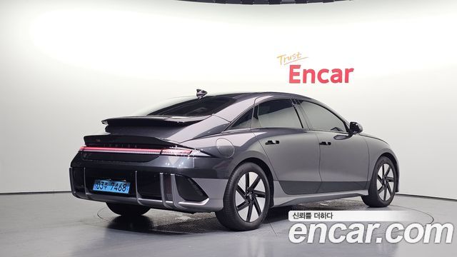 Hyundai Ioniq 6 Long Range Exclusive + 2024 — фото 2