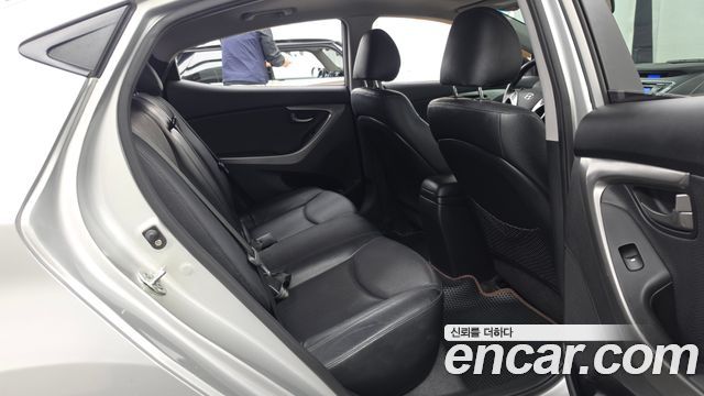 Hyundai Avante (MD) M16 GDI Luxury 2012 — фото 12