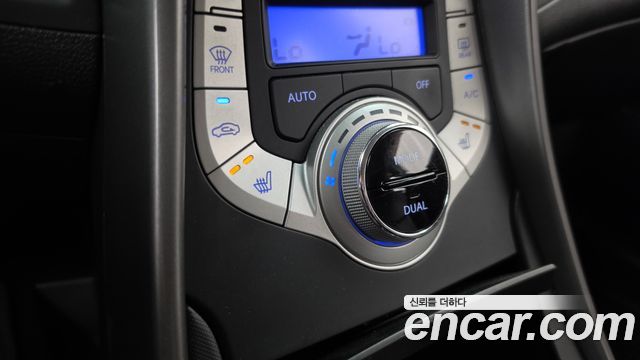 Hyundai Avante (MD) M16 GDI Luxury 2012 — фото 15