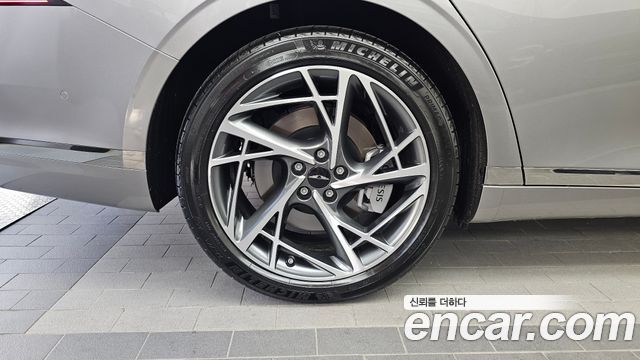 Genesis G90 (RS4) Gasoline 3.5 Turbo AWD 2026 — фото 5