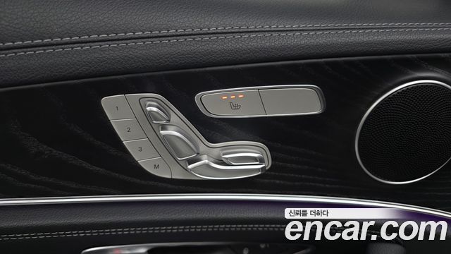 Mercedes-Benz E-Class (W213) E220d 4MATIC AMG Line 2021 — фото 15