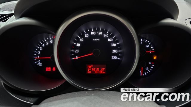 Kia Soul 1.6 GDI Luxury Standard 2013 — фото 8