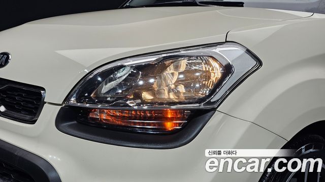 Kia Soul 1.6 GDI Luxury Standard 2013 — фото 22