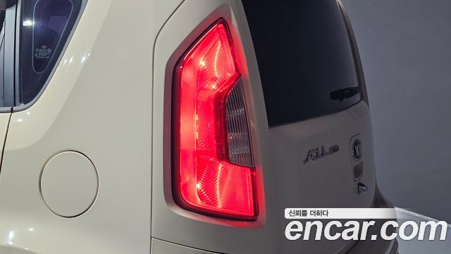 Kia Soul 1.6 GDI Luxury Standard 2013 — фото 23
