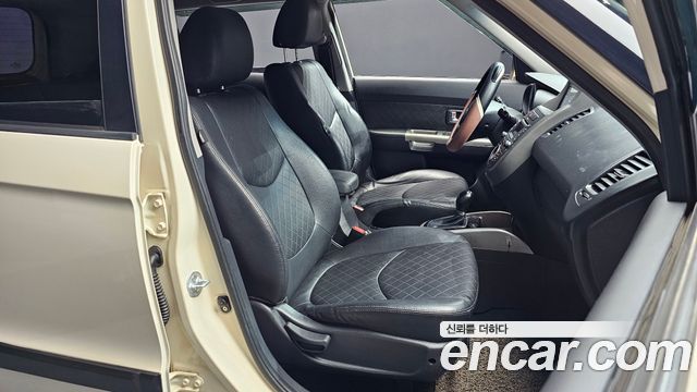 Kia Soul 1.6 GDI Luxury Standard 2013 — фото 26
