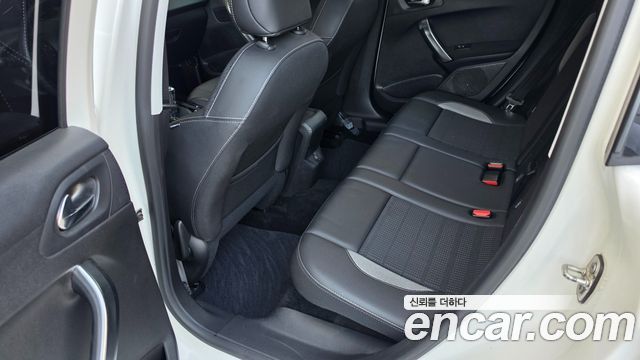 Peugeot 2008 1.6 BlueHDi Allure GC 2018 — фото 10
