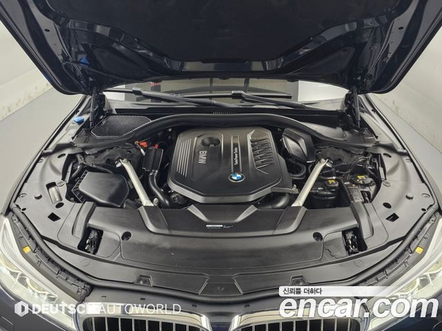 BMW 7 Series (G11) 740Li xDrive M Sport Package 2018 — фото 6
