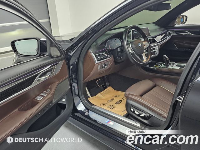 BMW 7 Series (G11) 740Li xDrive M Sport Package 2018 — фото 15