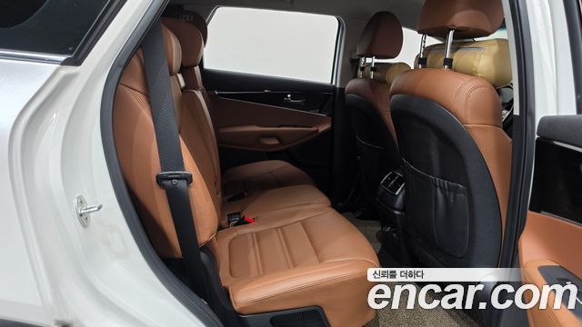 Kia Sorento Diesel 2.2 2WD Noblesse 2019 — фото 11