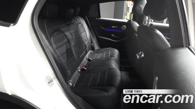 Mercedes-Benz GLC-Class (X253) GLC300e 4MATIC Coupe 2021 — фото 12