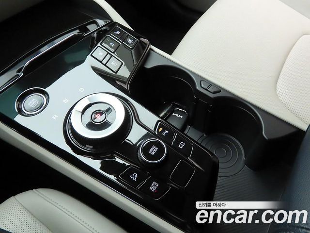 Kia Sportage Hybrid (V) Nobleless 2WD 2024 — фото 10