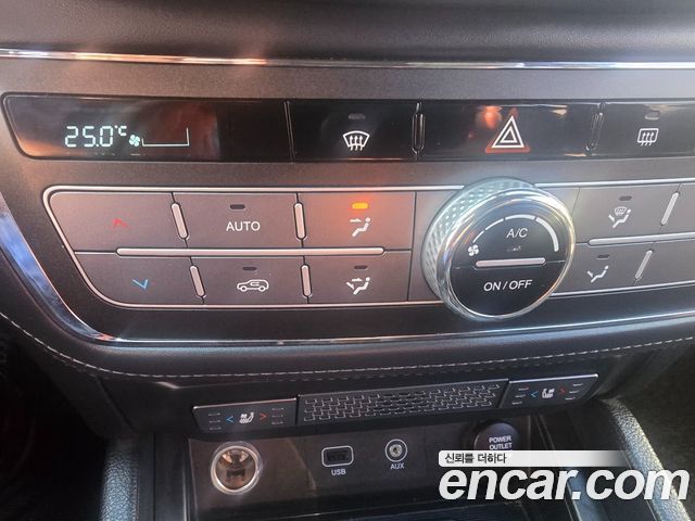 KG Mobility (SsangYong) Rexton Sports Khan Diesel 2.2 4WD Professional X (5-Link) 2019 — фото 16