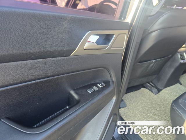 KG Mobility (SsangYong) Rexton Sports Khan Diesel 2.2 4WD Professional X (5-Link) 2019 — фото 22