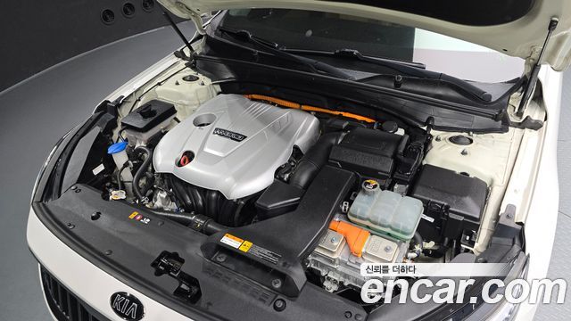 Kia K7 Premier Hybrid Noblesse 2020 — фото 6