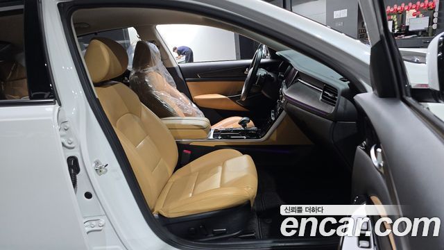 Kia K7 Premier Hybrid Noblesse 2020 — фото 12