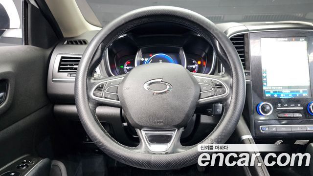 Renault Korea QM6 Diesel 2WD RE 2017 — фото 13