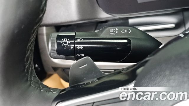 Kia Carnival (IV) Gasoline 7-Seater Signature 2023 — фото 16