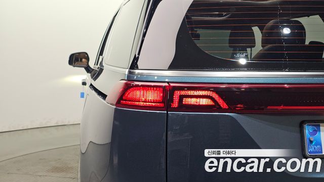 Kia Carnival (IV) Gasoline 7-Seater Signature 2023 — фото 23