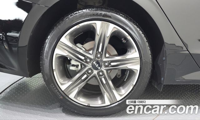 Kia K5 (III) 1.6 Turbo Signature 2023 — фото 5