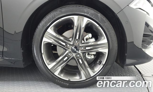 Kia K5 (III) 1.6 Turbo Signature 2023 — фото 21