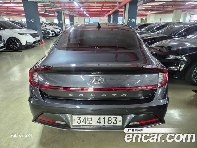 Hyundai Sonata (DN8) 2.0 Premium 2020 — фото 3