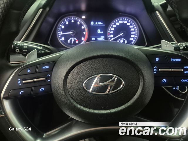 Hyundai Sonata (DN8) 2.0 Premium 2020 — фото 17