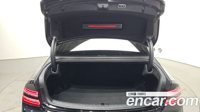 Genesis G80 (RG3) Gasoline 2.5 Turbo AWD 2022 — фото 33