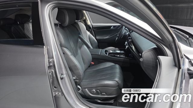 Genesis G80 (RG3) Gasoline 2.5 Turbo AWD 2022 — фото 26