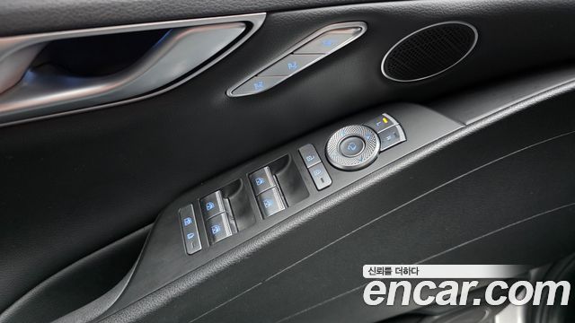 Genesis G80 (RG3) Gasoline 2.5 Turbo AWD 2022 — фото 30