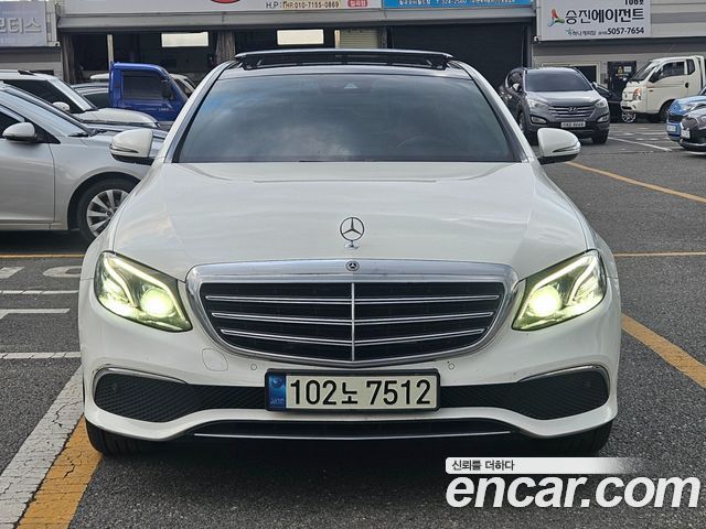 Mercedes-Benz E-Class (W213) E220d 4MATIC Exclusive