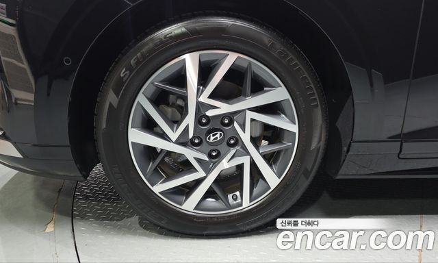 Hyundai Grandeur (GN7) 2,5 Gasoline 2WD Exclusive 2023 — фото 5