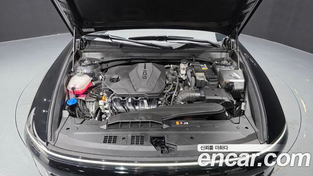 Hyundai Grandeur (GN7) 2,5 Gasoline 2WD Exclusive 2023 — фото 6