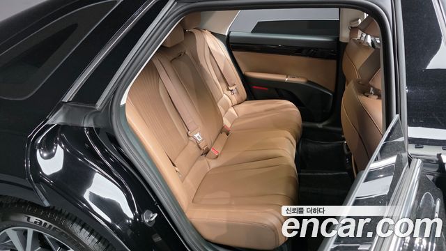 Hyundai Grandeur (GN7) 2,5 Gasoline 2WD Exclusive 2023 — фото 11