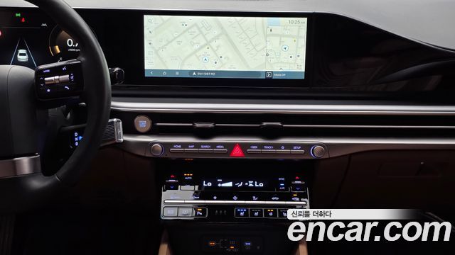 Hyundai Grandeur (GN7) 2,5 Gasoline 2WD Exclusive 2023 — фото 12