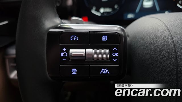 Hyundai Grandeur (GN7) 2,5 Gasoline 2WD Exclusive 2023 — фото 17