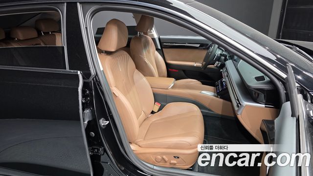 Hyundai Grandeur (GN7) 2,5 Gasoline 2WD Exclusive 2023 — фото 26