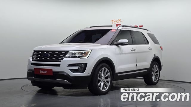 Ford Explorer 2.3 Limited 4WD 5th
