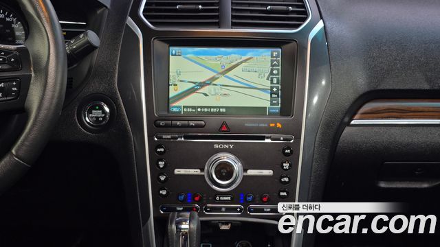 Ford Explorer 2.3 Limited 4WD 5th 2016 — фото 14