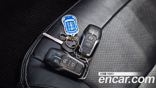 Ford Explorer 2.3 Limited 4WD 5th 2016 — фото 18