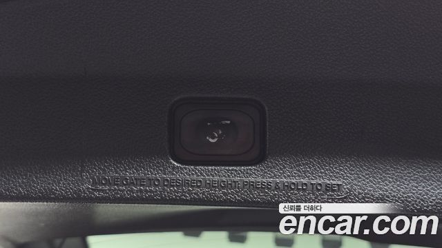 Ford Explorer 2.3 Limited 4WD 5th 2016 — фото 19