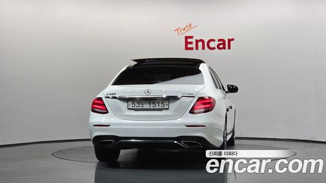 Mercedes-Benz E-Class (W213) E350 4MATIC AMG Line 2019 — фото 4