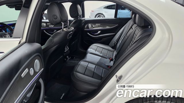 Mercedes-Benz E-Class (W213) E350 4MATIC AMG Line 2019 — фото 11