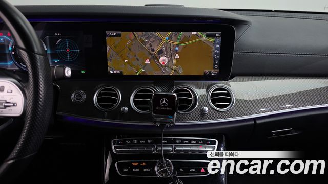 Mercedes-Benz E-Class (W213) E350 4MATIC AMG Line 2019 — фото 12